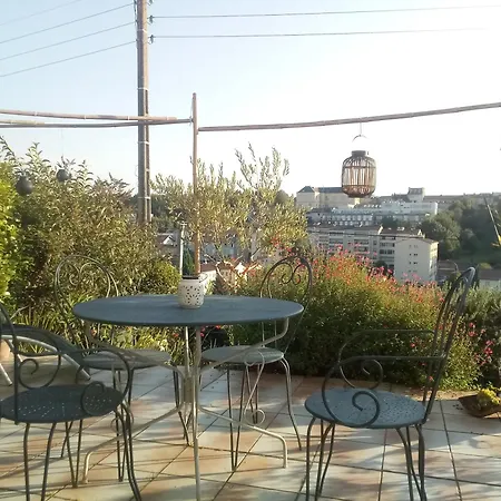 Holiday home Dans Un Ecrin De Verdure Auch